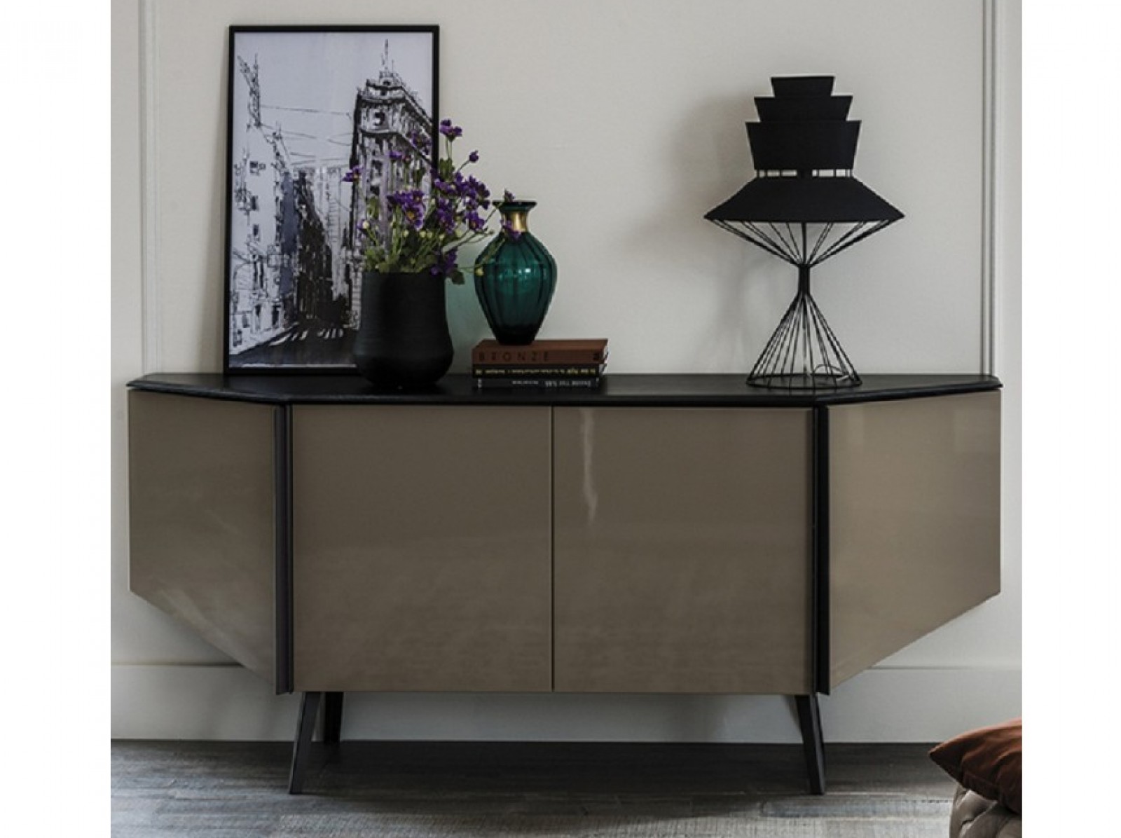 madia Standard Cattelan